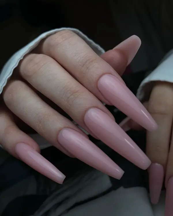 YOLO Beauty Room, práca 8